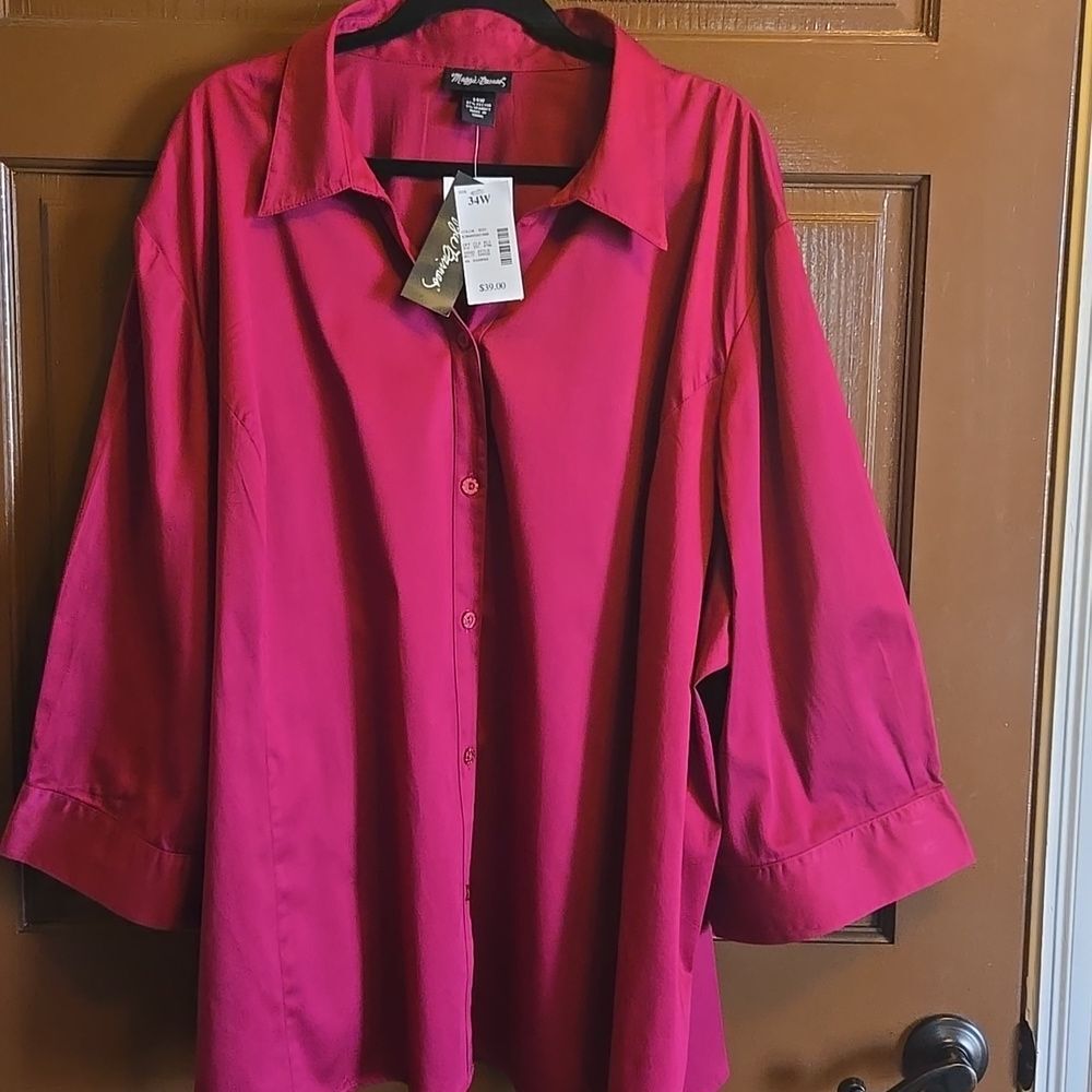 Maggie Barnes-Burgundy, collared, button down front, 3/4 sleeved top. Sz 34 NWT. - Picture 2 of 12